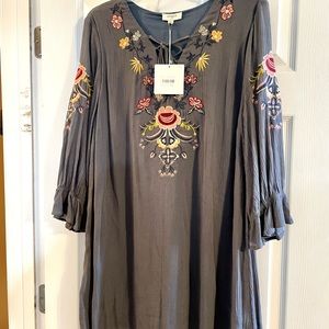 NWT Umgee embroidered dress size large
